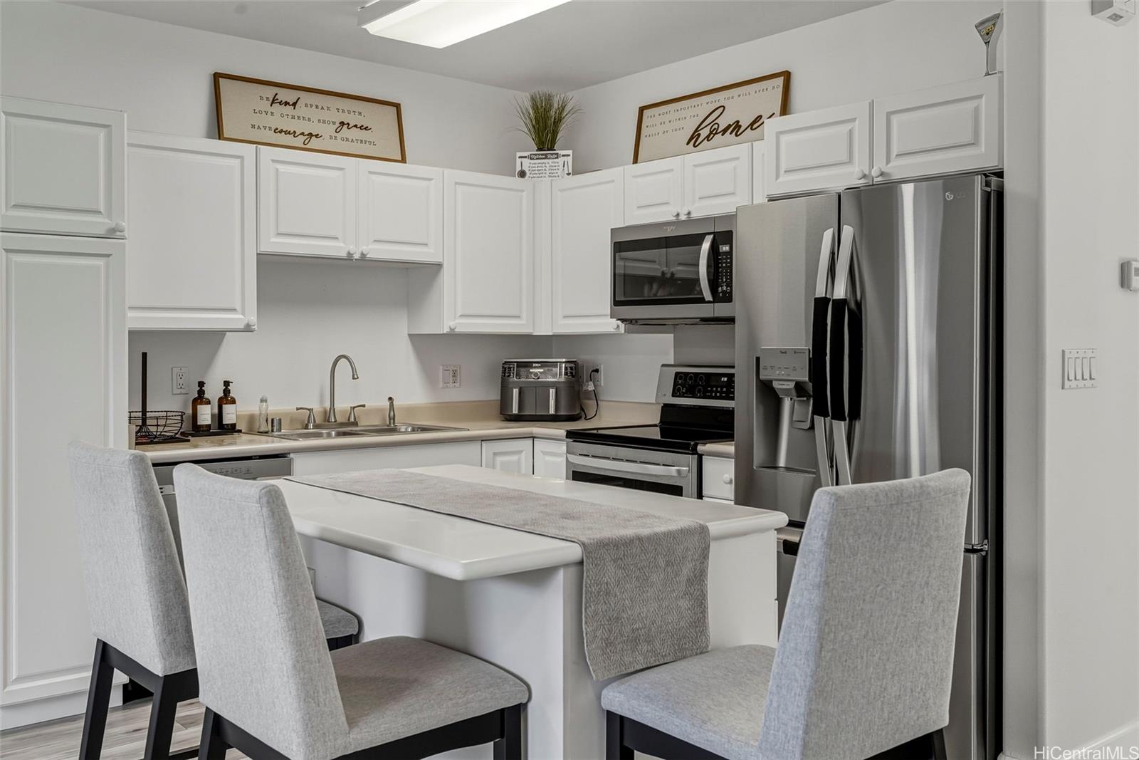 91-1170 Kaileolea Drive  Unit 2G4