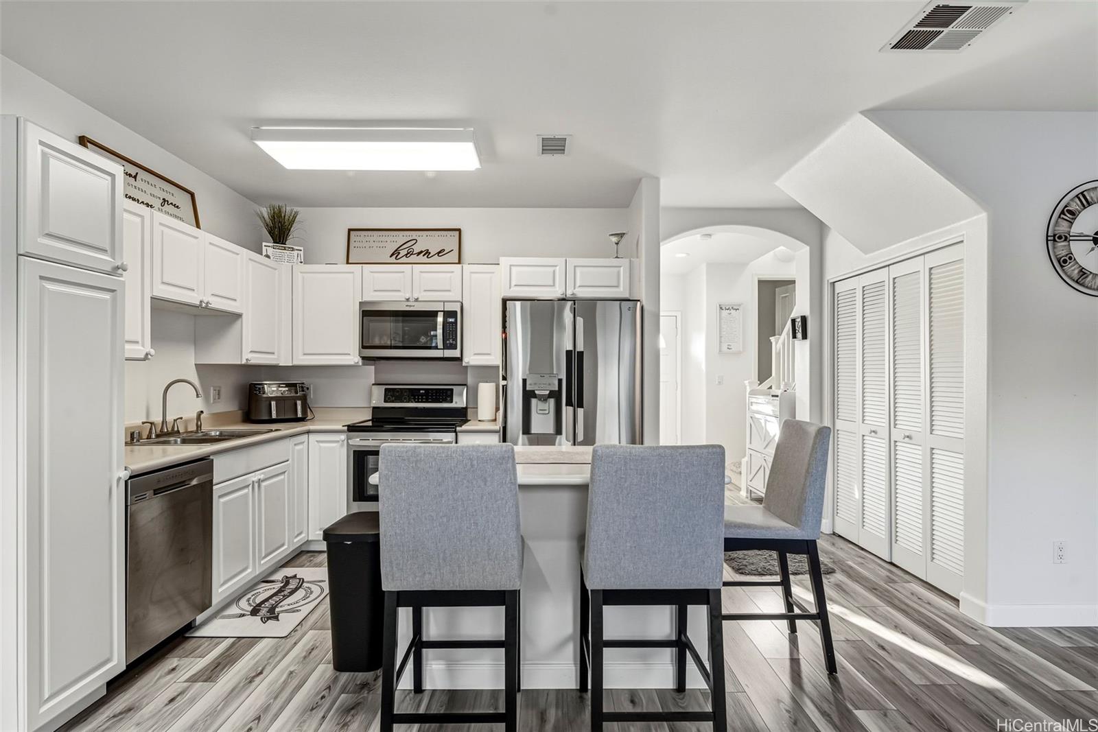91-1170 Kaileolea Drive  Unit 2G4