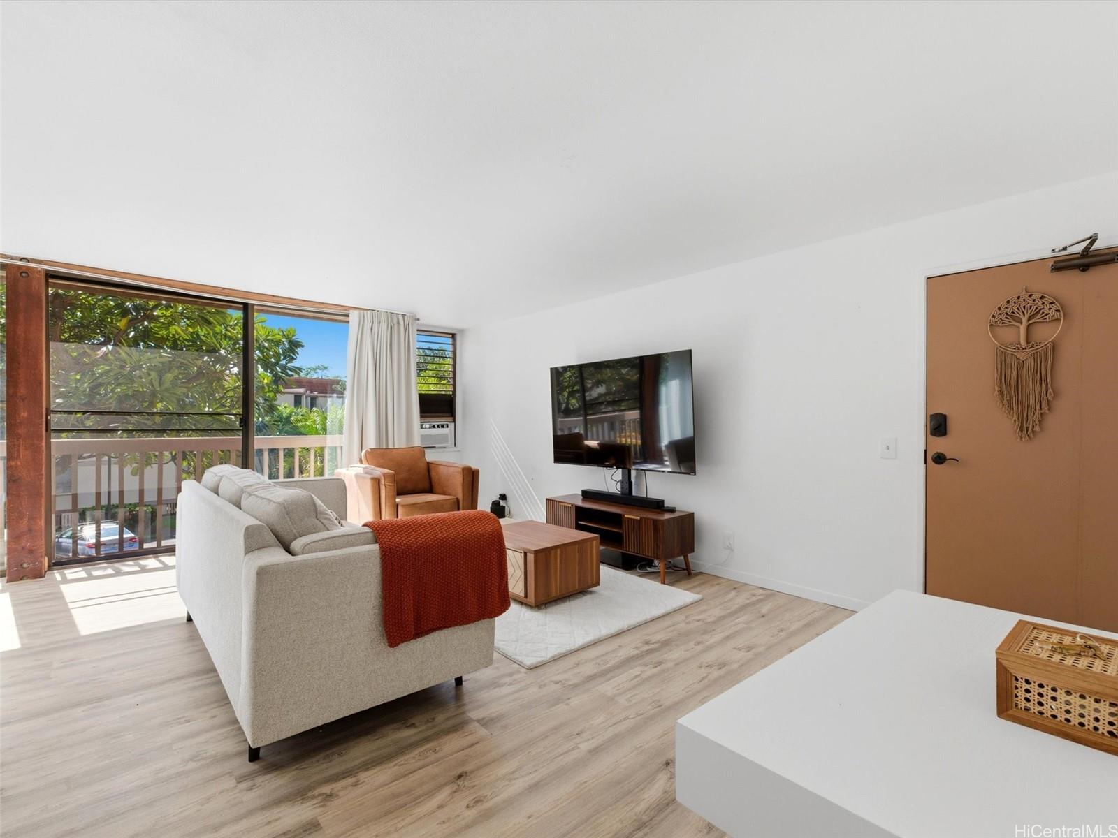84-707 Kiana Place  Unit 107B