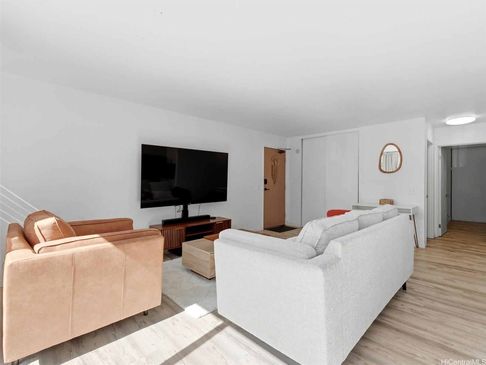 84-707 Kiana Place  Unit 107B