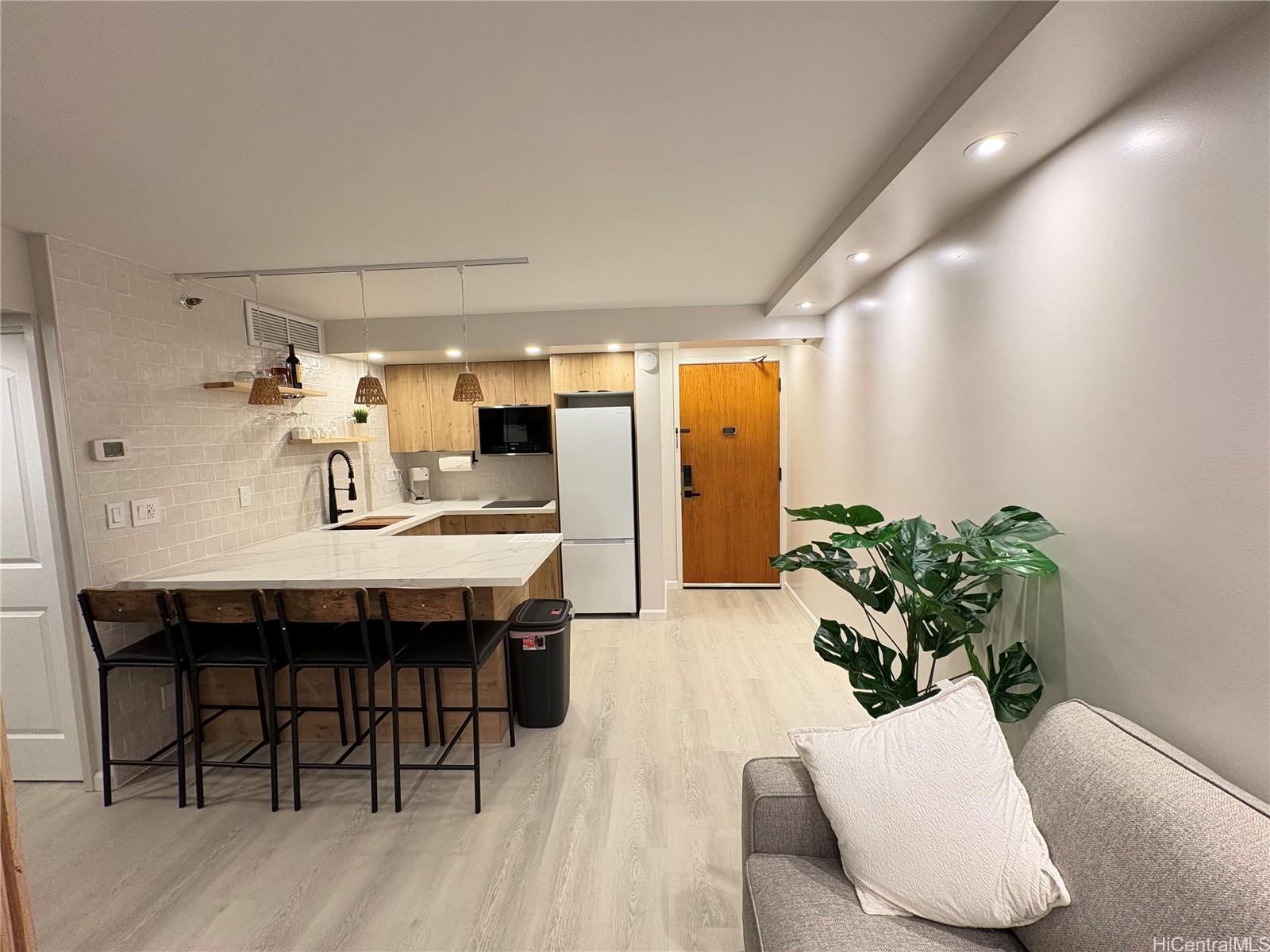 1088 Bishop Street  Unit 2101