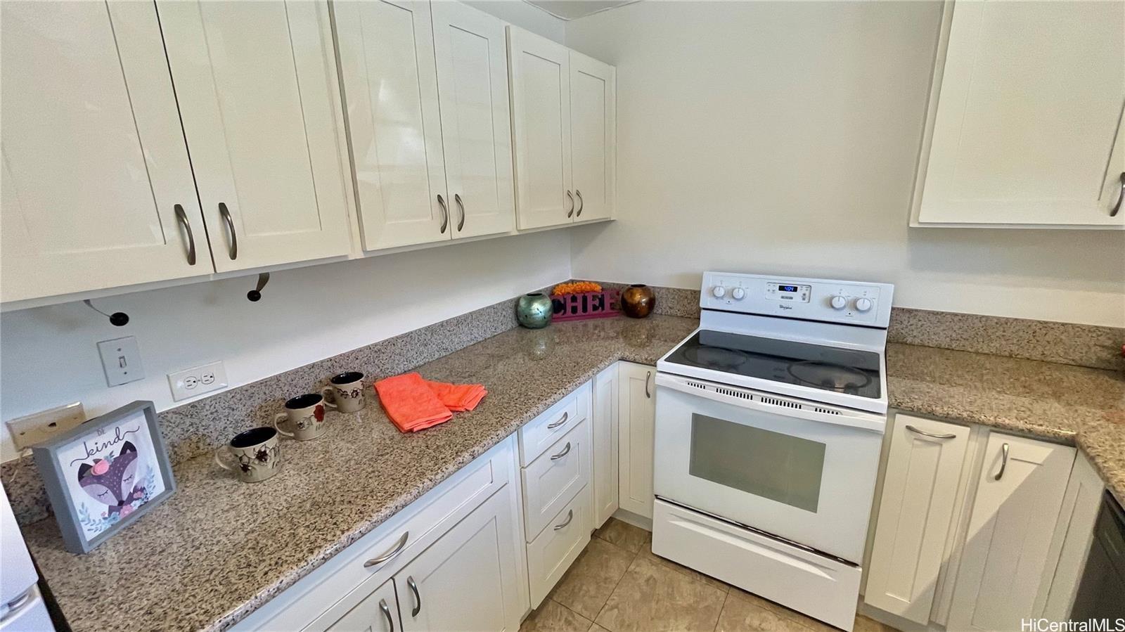 1457 Hunakai Street 1