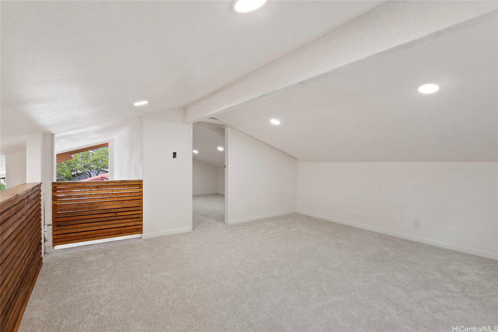 1244 Mokuhano Street