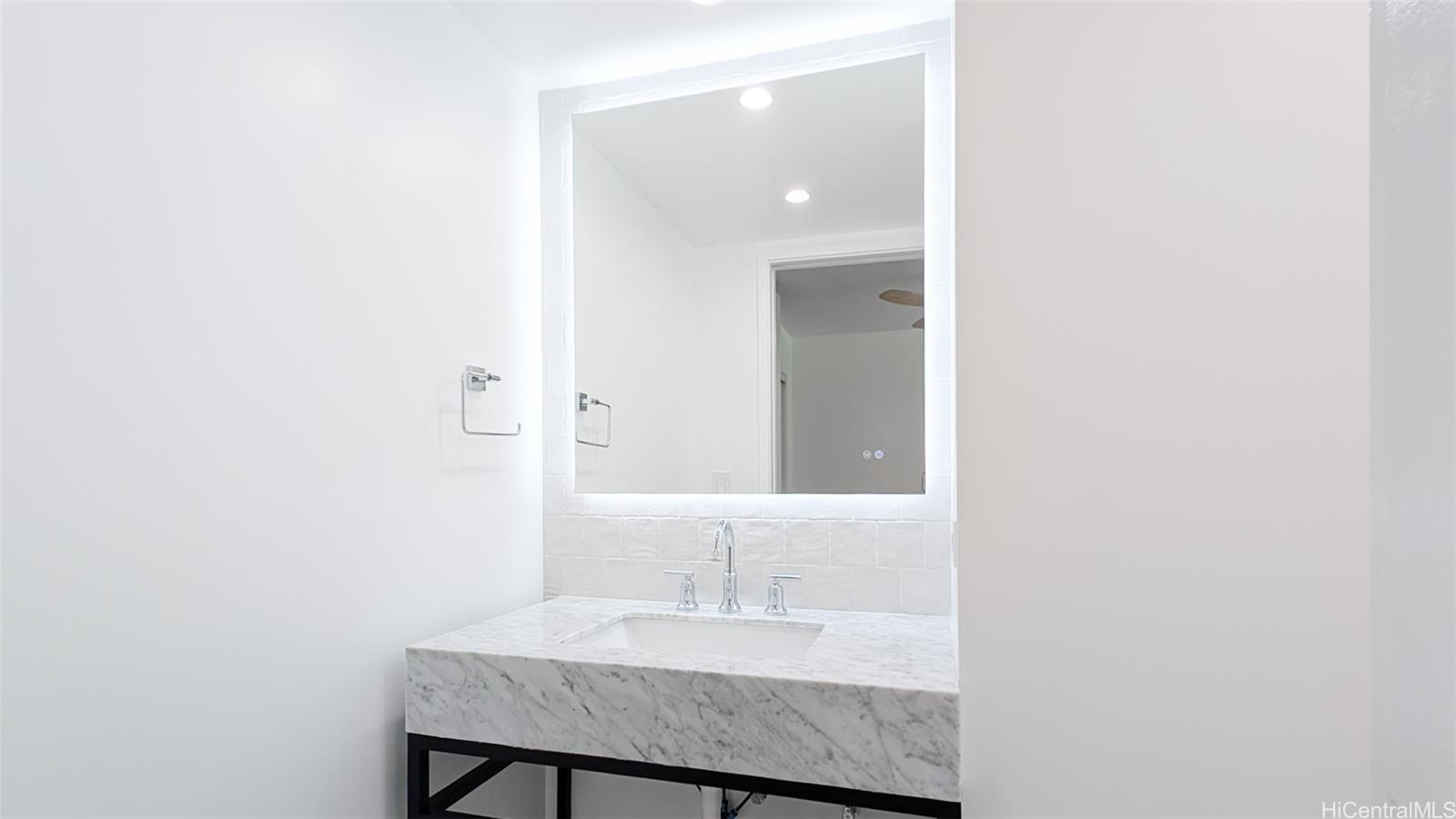 1716 Keeaumoku Street  Unit 501