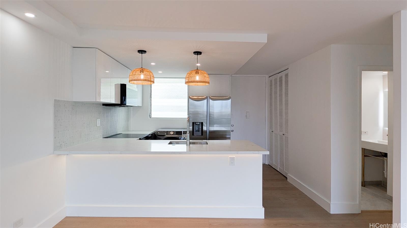 1716 Keeaumoku Street  Unit 501