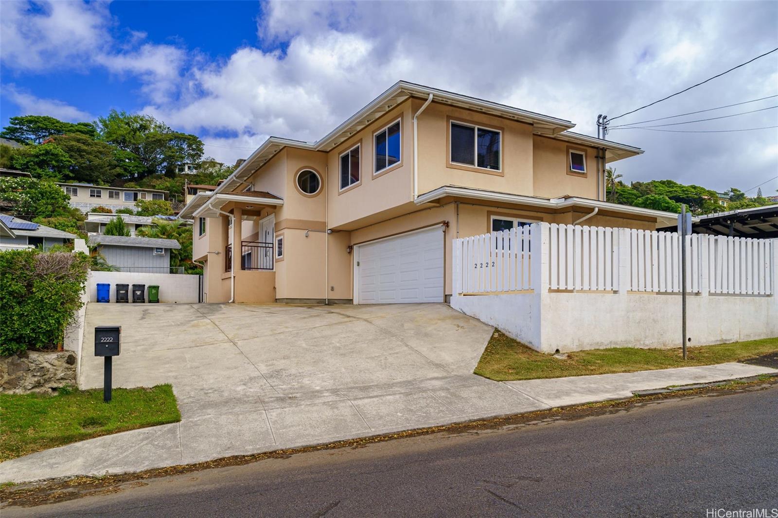 2222 Mahalo Street
