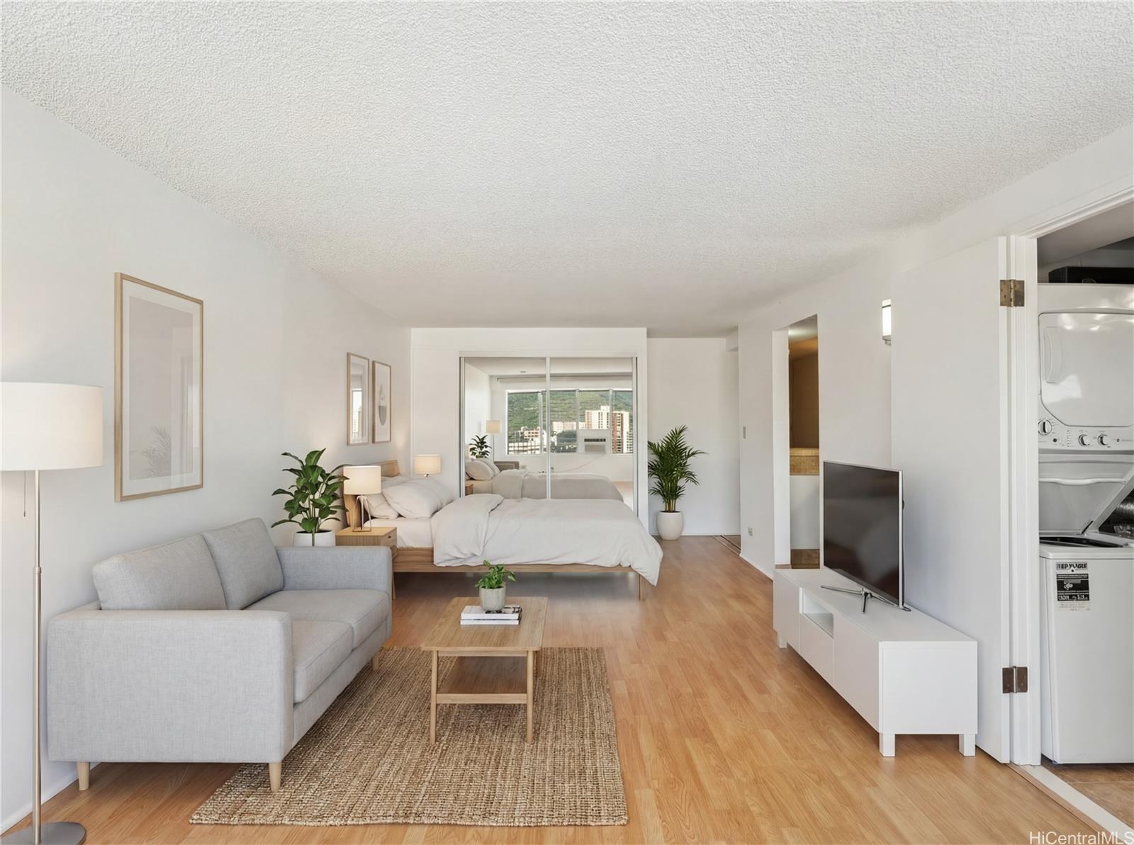 2525 Date Street  Unit 2704