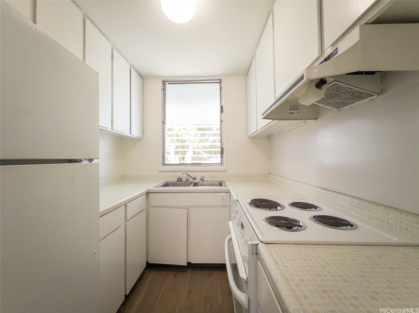 922 Kapahulu Avenue 207
