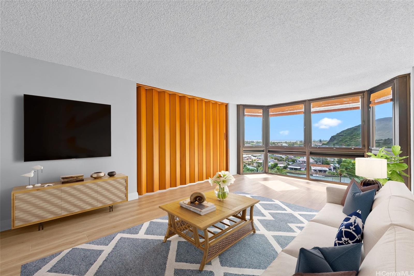 501 Hahaione Street  Unit 1/10J