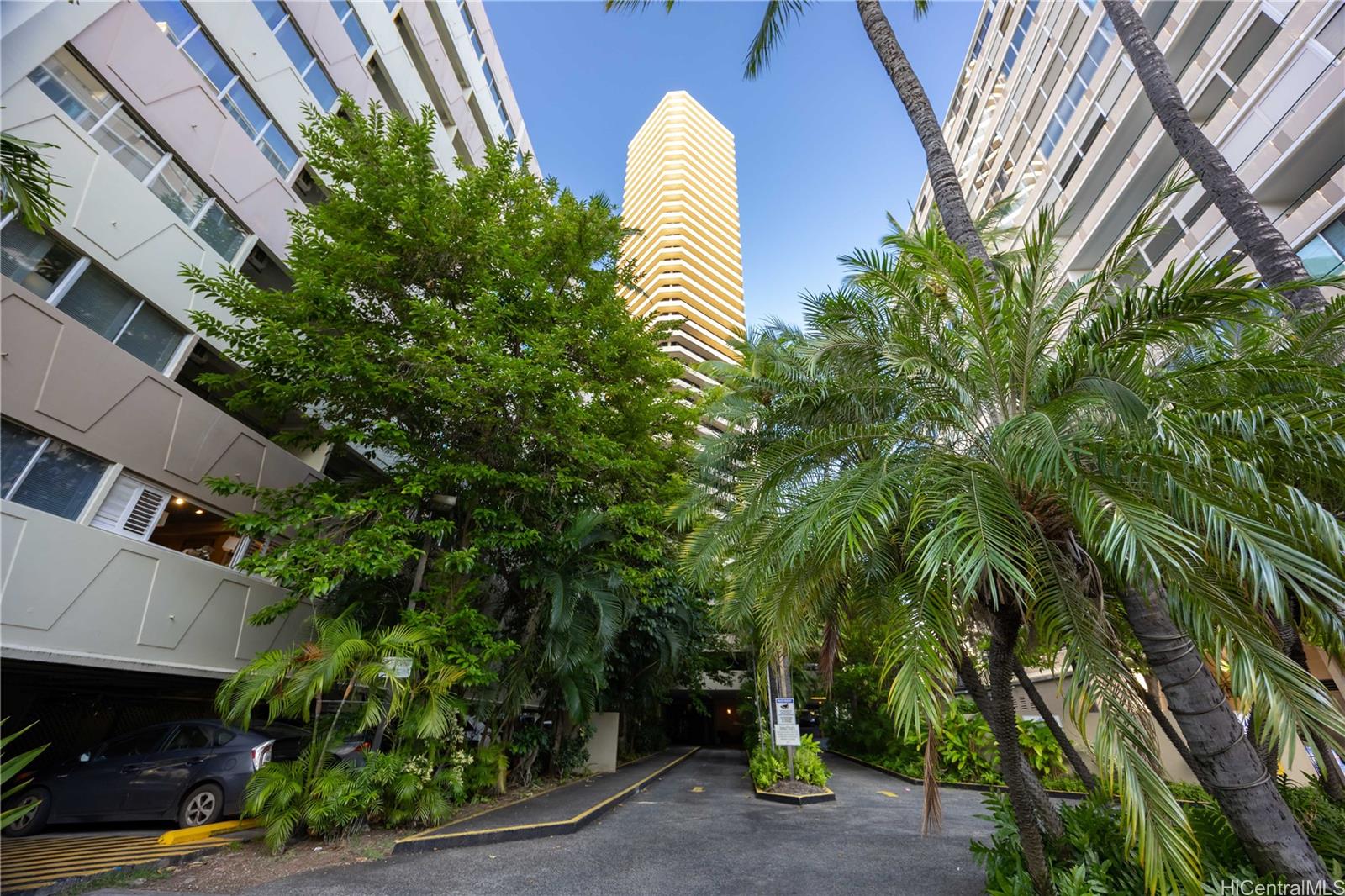 1700 Ala Moana Boulevard  Unit 3801