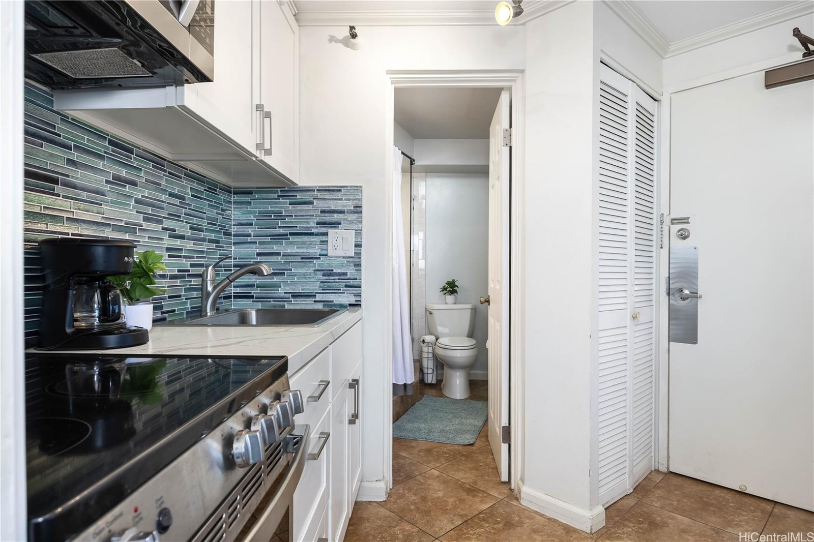 1700 Ala Moana Boulevard  Unit 3801