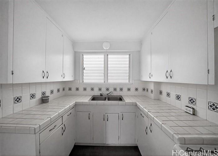 1540 Magazine Street  Unit B1