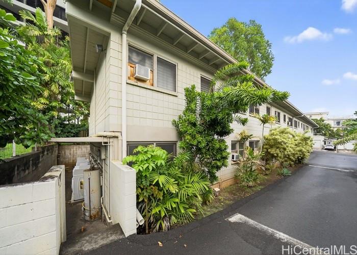 1540 Magazine Street  Unit B1