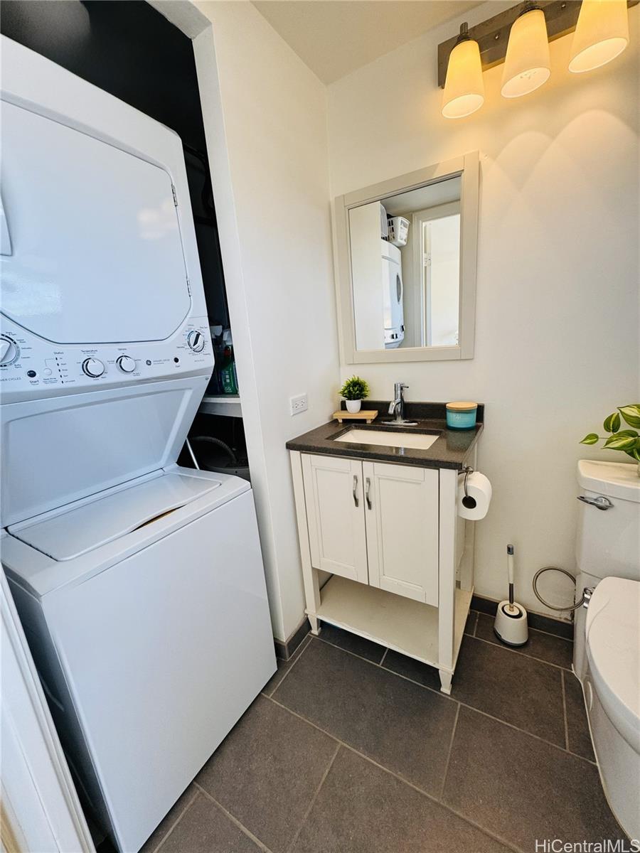 2525 Date Street  Unit 3404