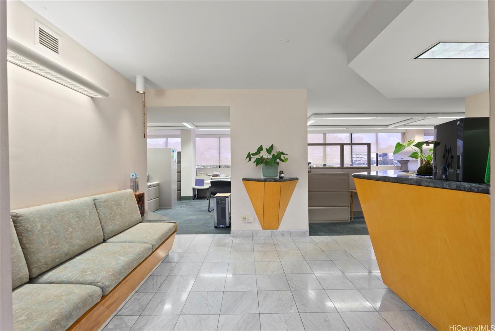 222 Vineyard Street  Unit PH3