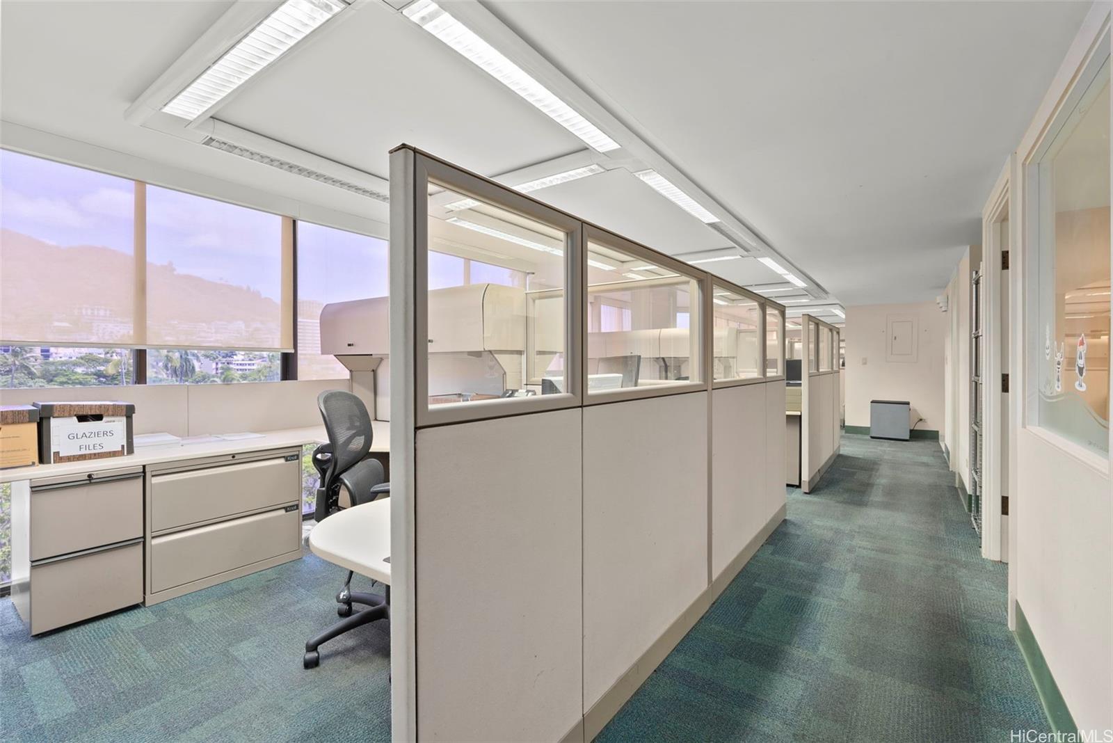 222 Vineyard Street  Unit PH3
