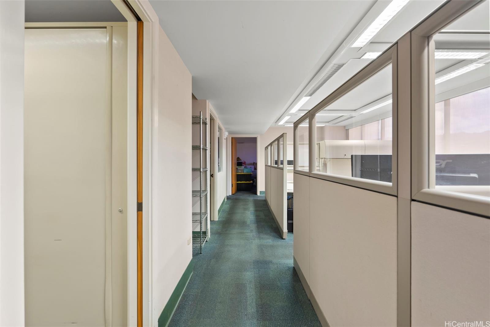 222 Vineyard Street  Unit PH3