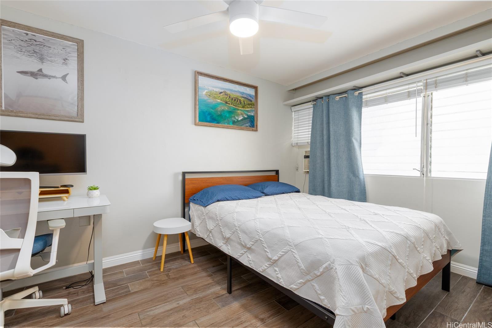 236 Liliuokalani Avenue  Unit 102