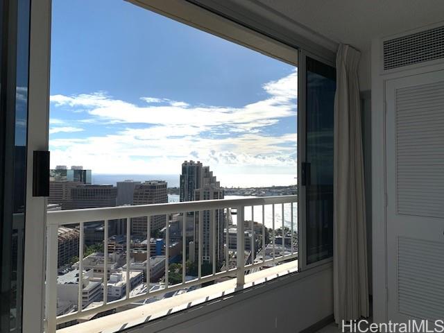 Photo 6 of 24