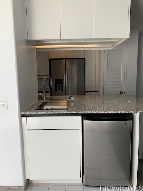 Photo 9 of 24