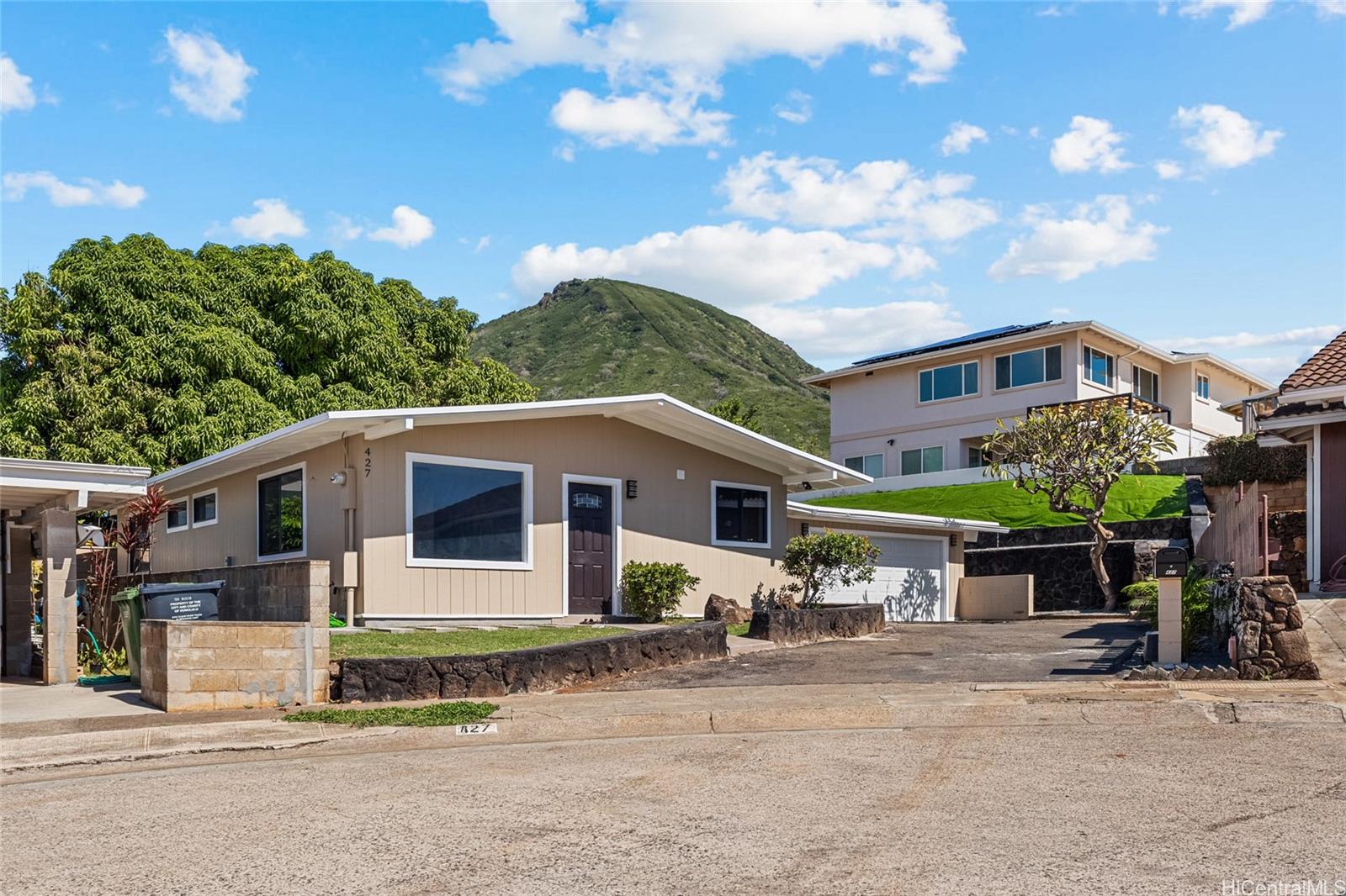 427 Kekupua Street