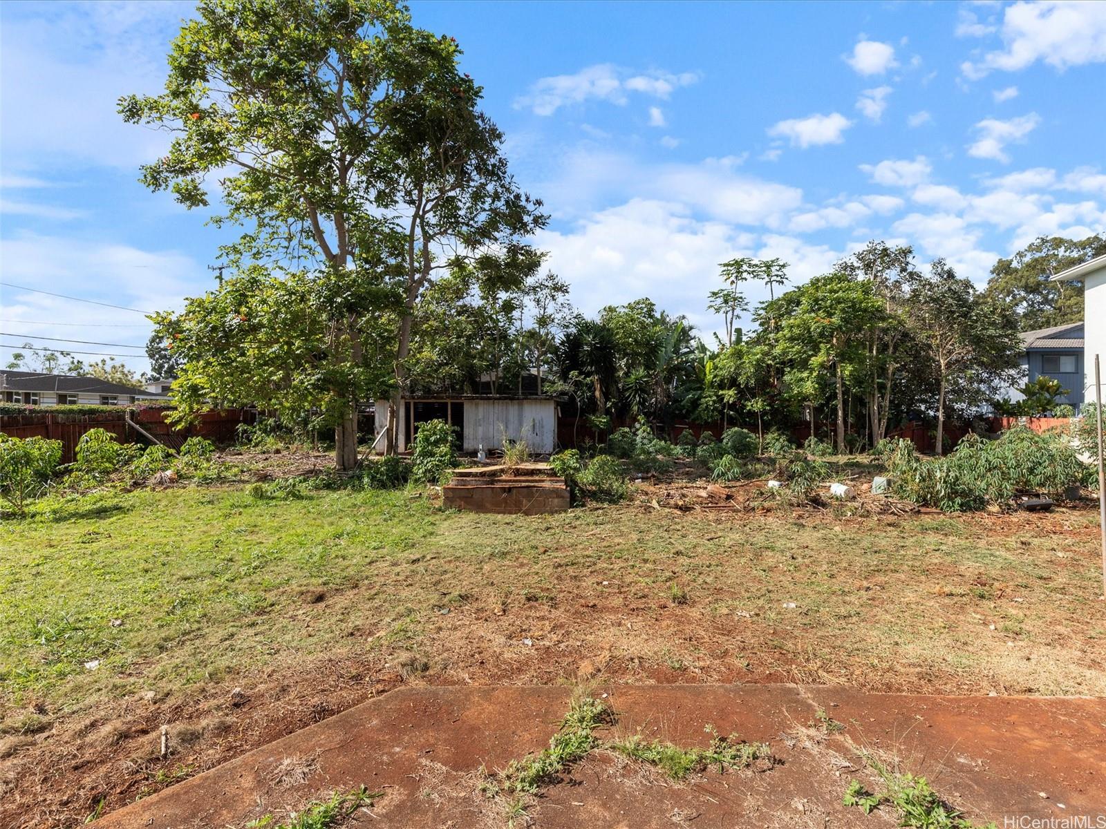 Photo 4 of 5