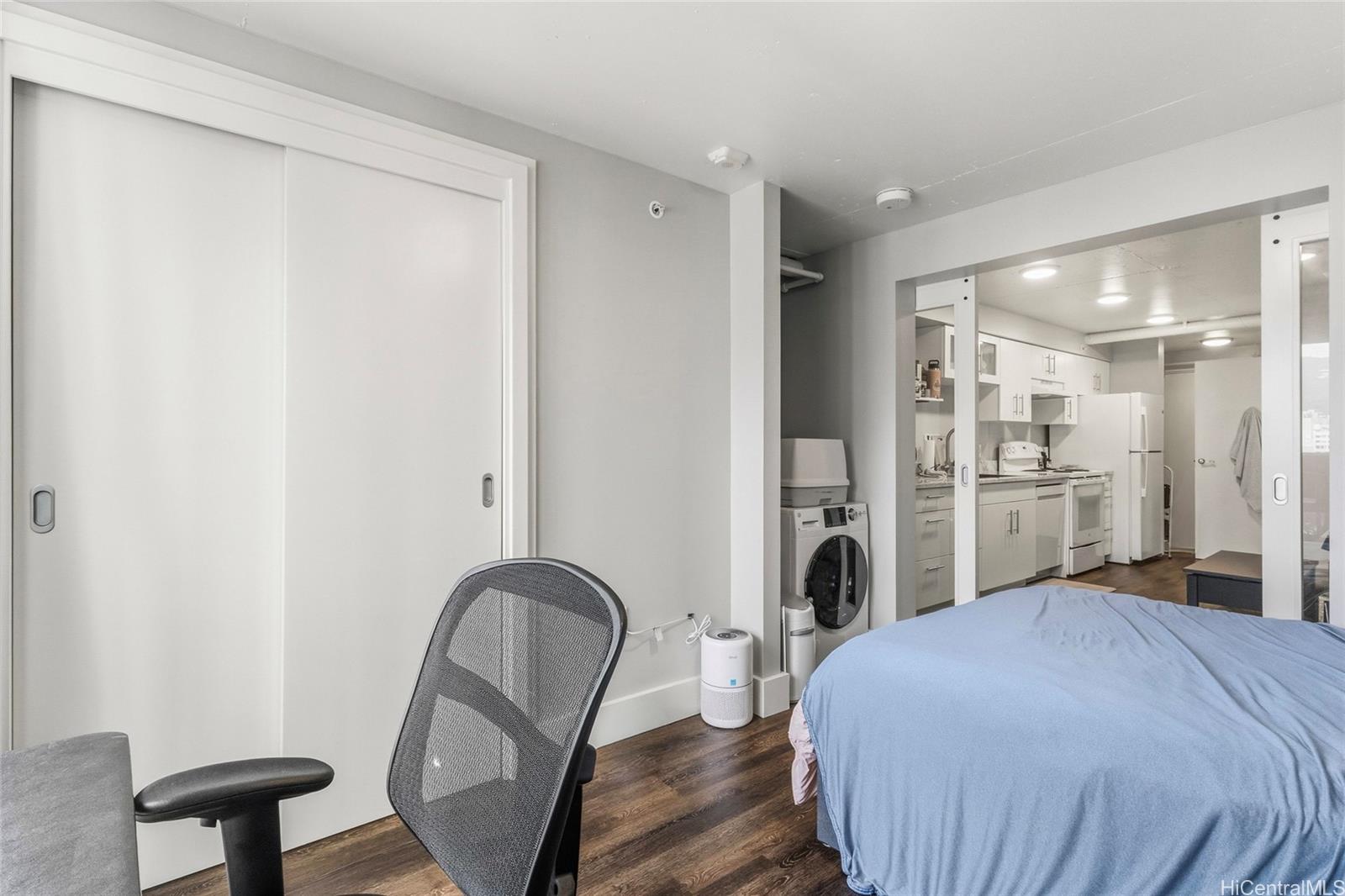 803 Waimanu Street  Unit 702