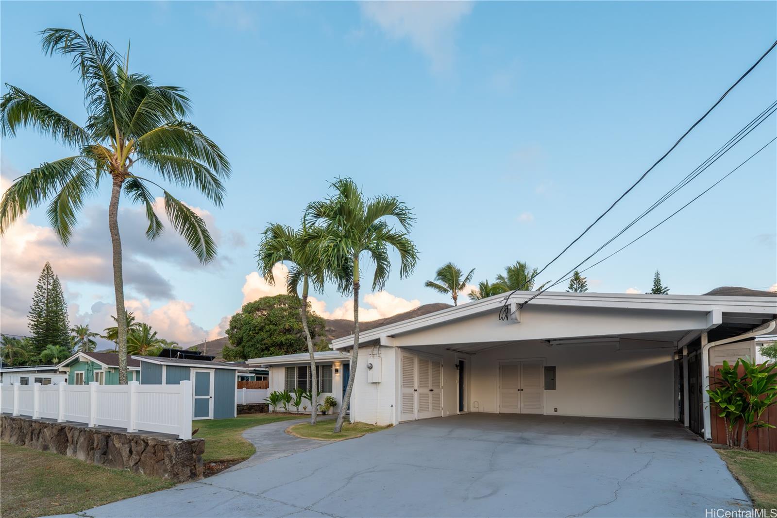 1209 Mokapu Boulevard