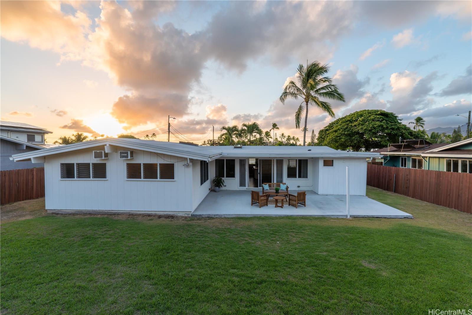 1209 Mokapu Boulevard