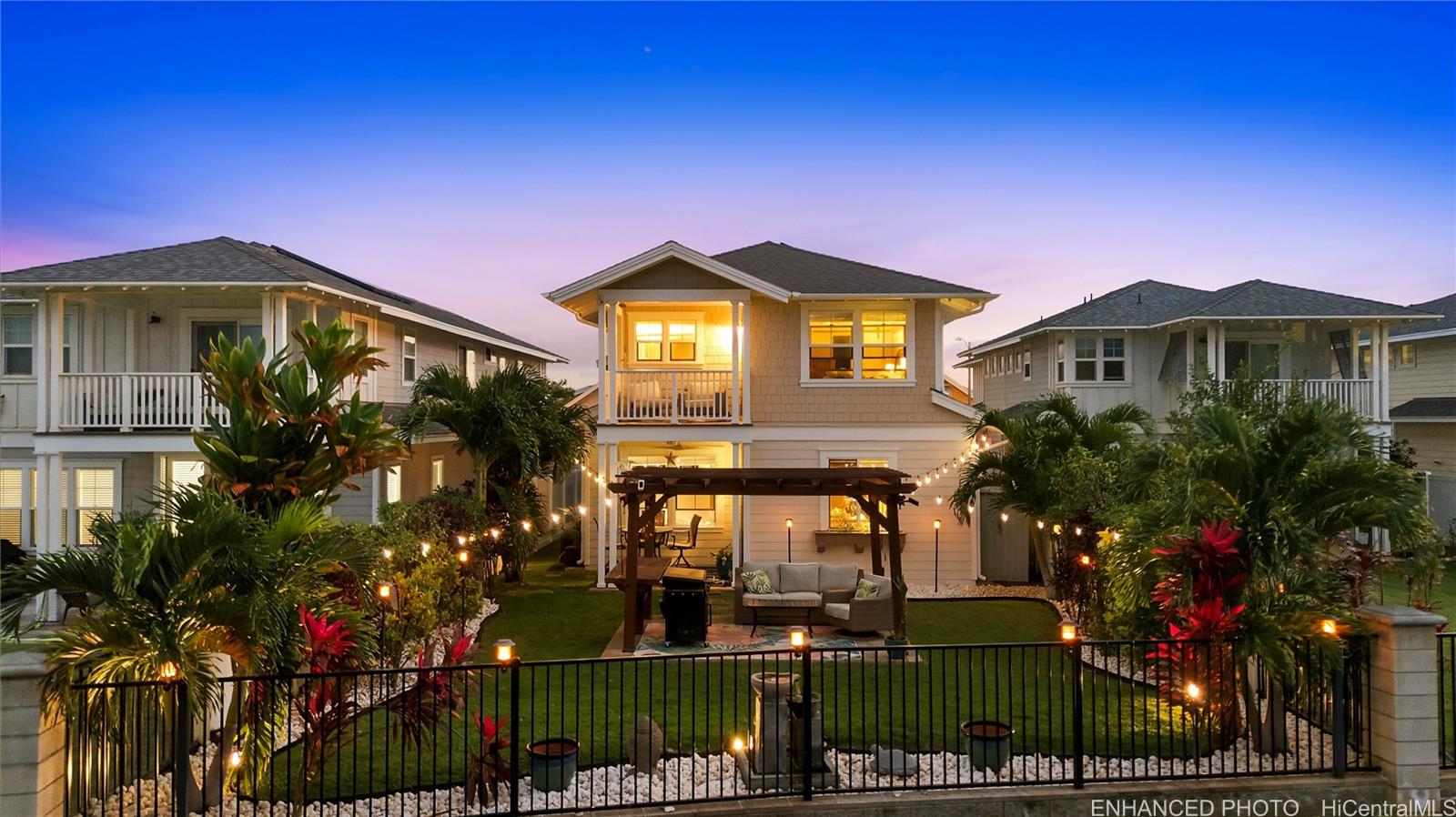 91-1422 Kaileolea Drive