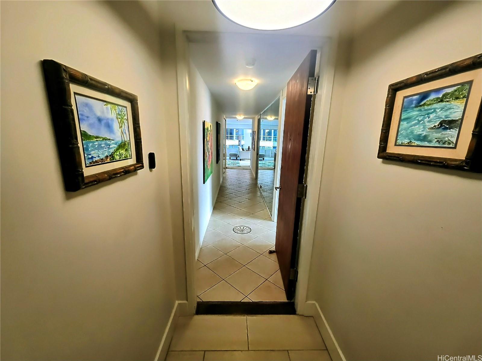 2969 Kalakaua Avenue  Unit 401