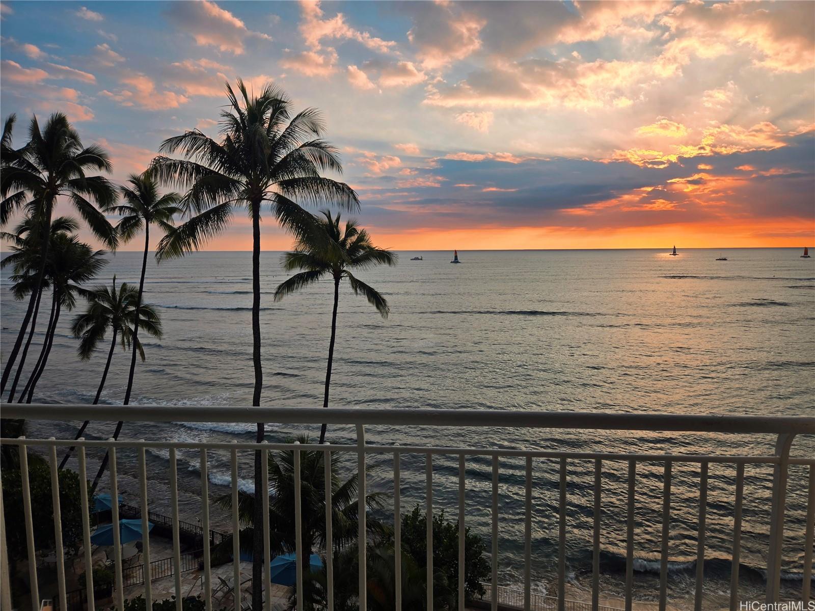 2969 Kalakaua Avenue  Unit 401