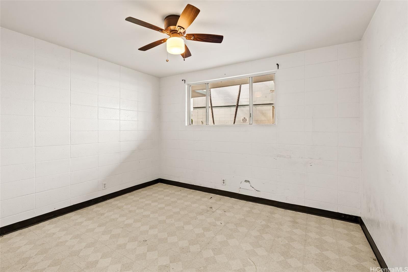 94-011 Waipahu Street  Unit D112
