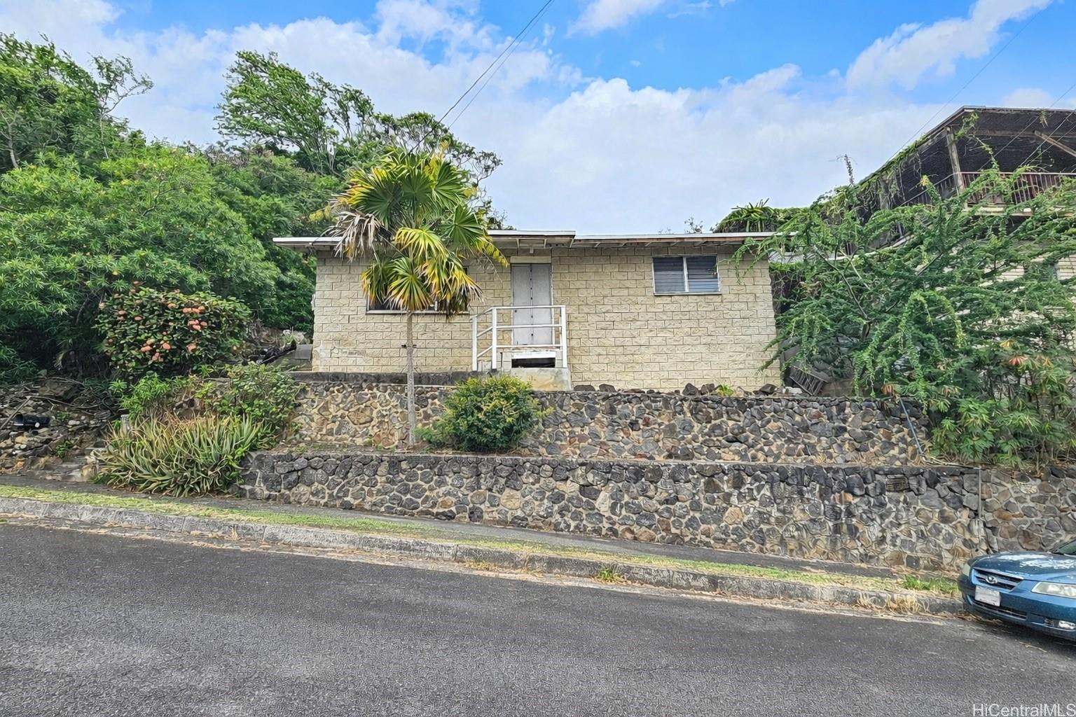 726 Iaukea Street