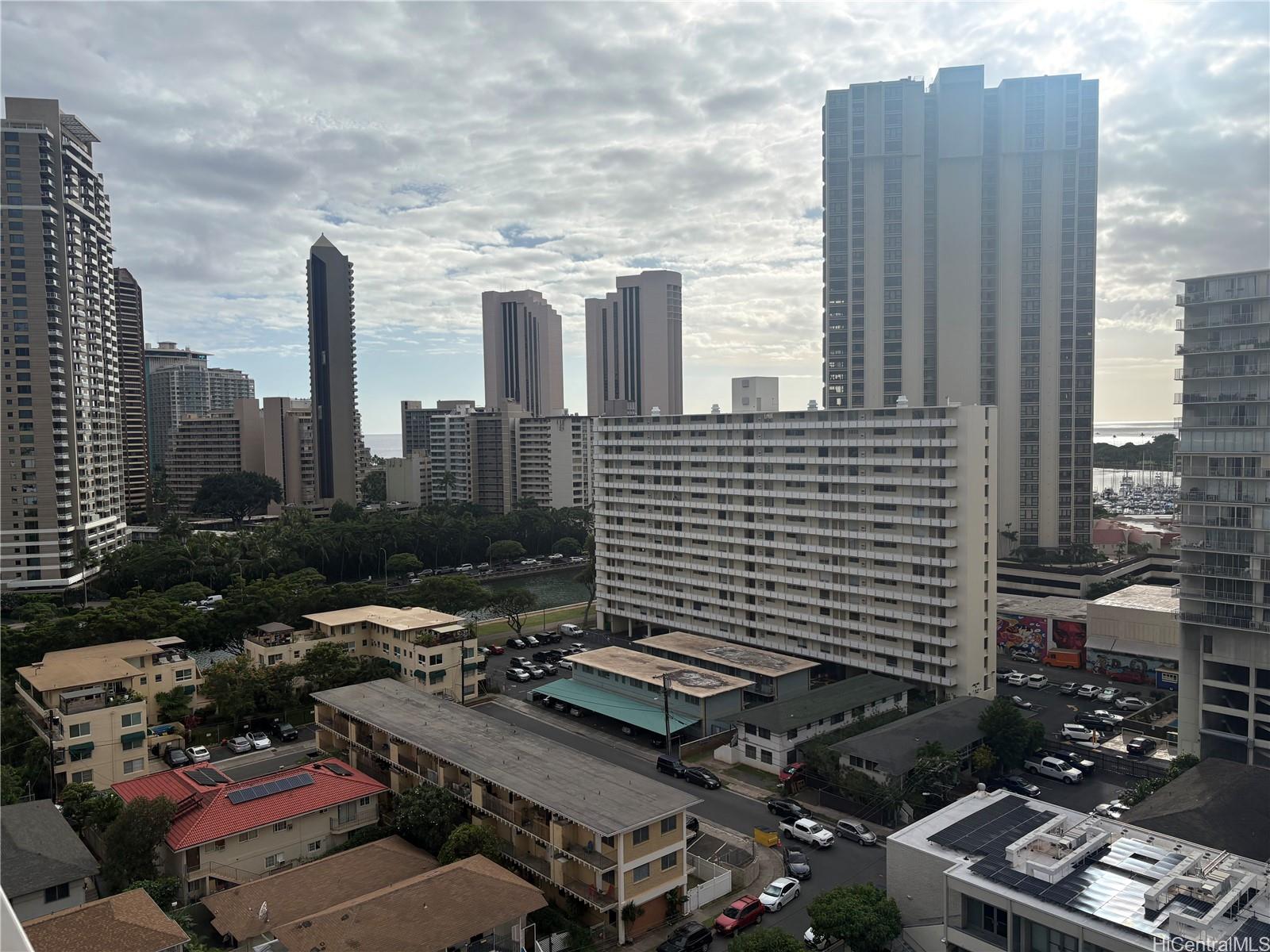 Photo 21 of 21