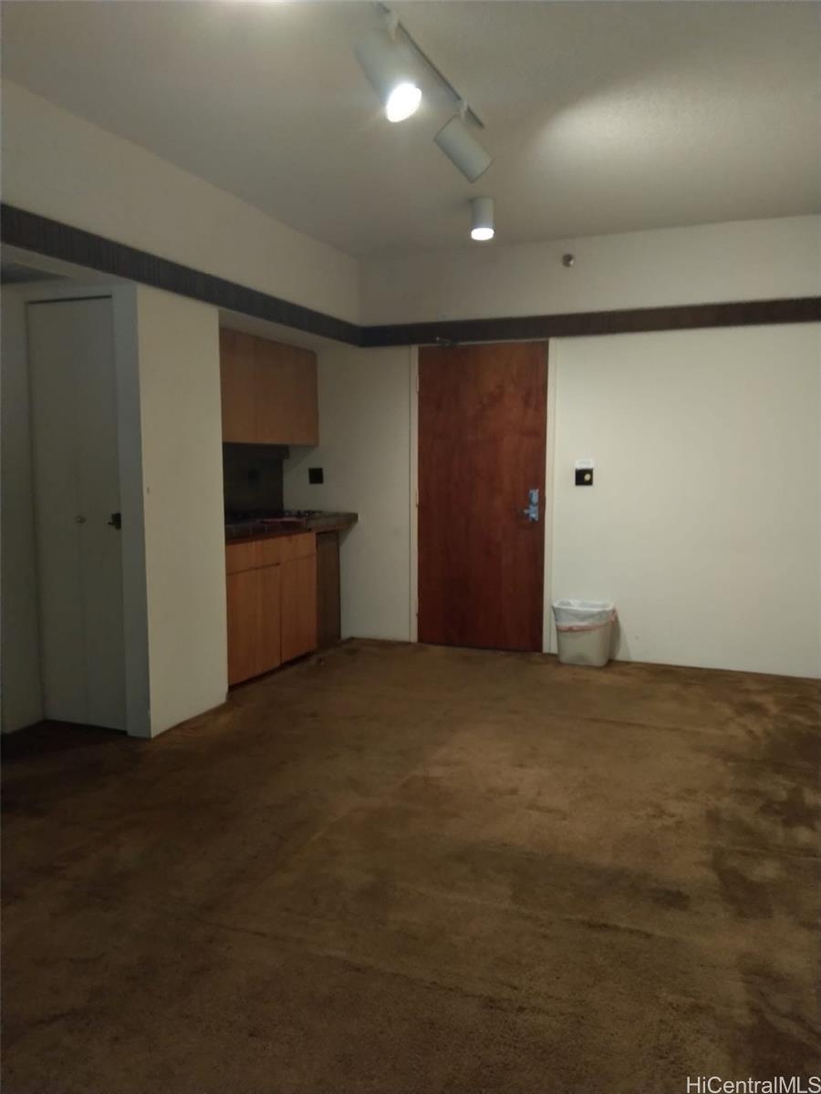 1188 Bishop Street 809