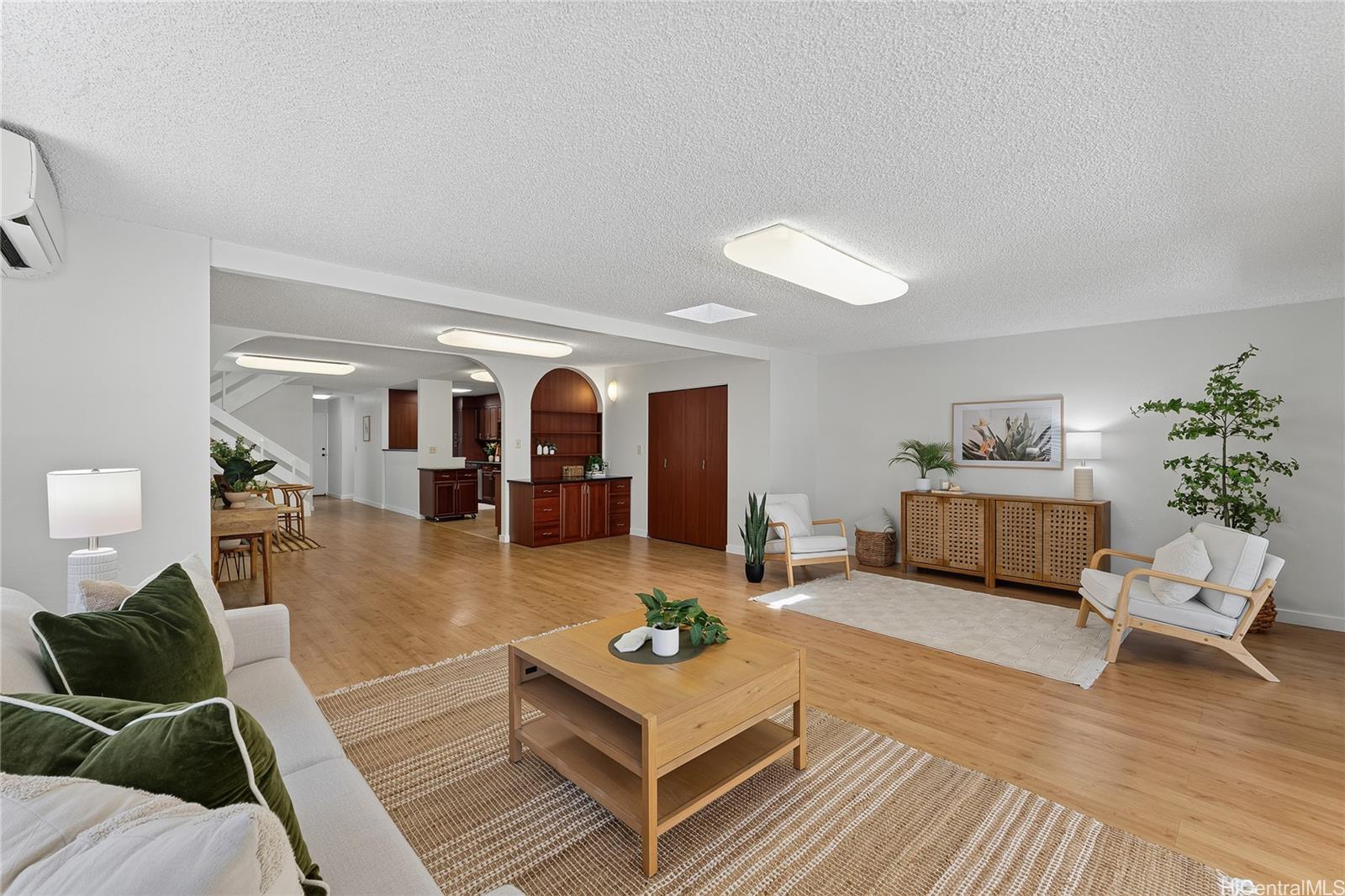 95-716 Kahikinui Place