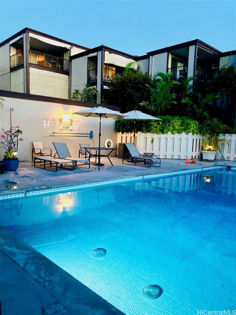 3721 Kanaina Avenue  Unit 305