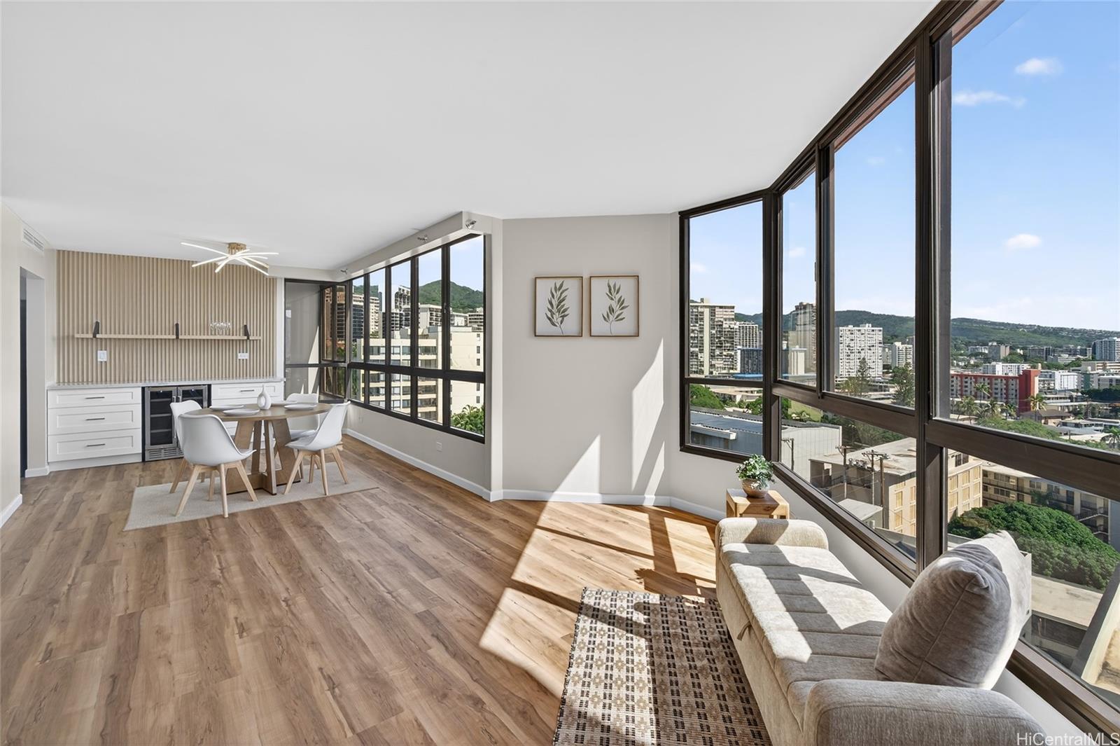 1050 Lunalilo Street  Unit 1006
