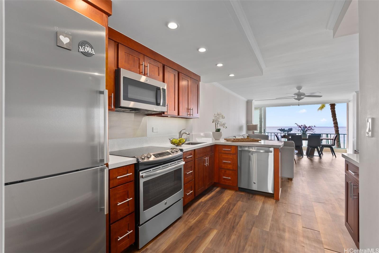 2999 Kalakaua Avenue  Unit 202