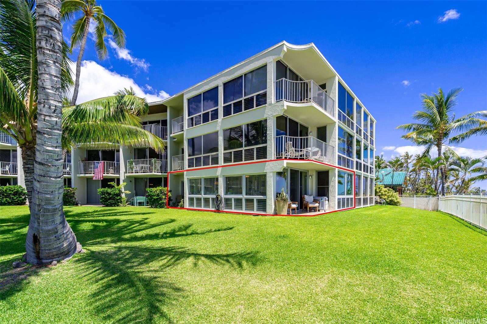 87-561 Farrington Highway  Unit 102