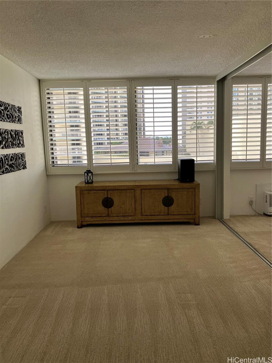 Photo 6 of 14