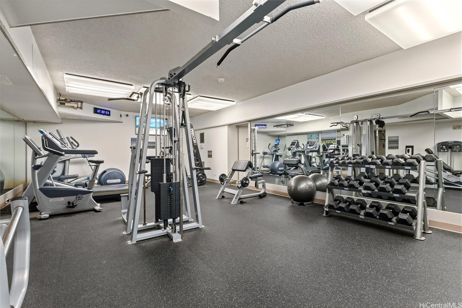 1750 Kalakaua Avenue  Unit 3803