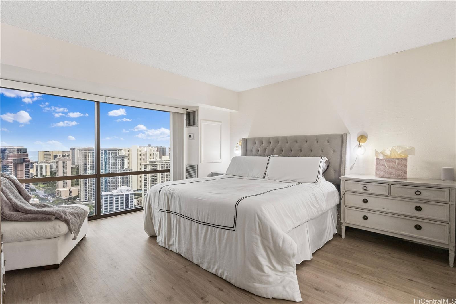 1750 Kalakaua Avenue  Unit 3803