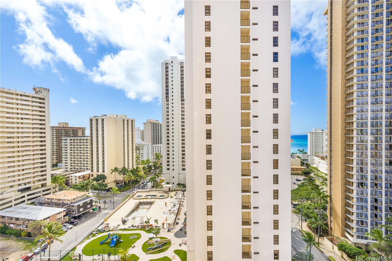 201 Ohua Avenue  Unit 1706