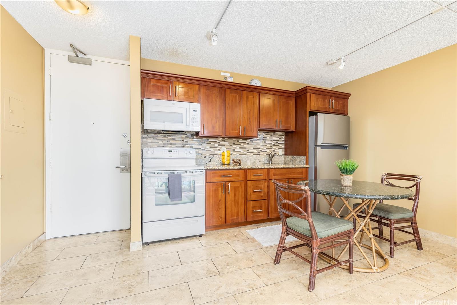 201 Ohua Avenue  Unit 1706