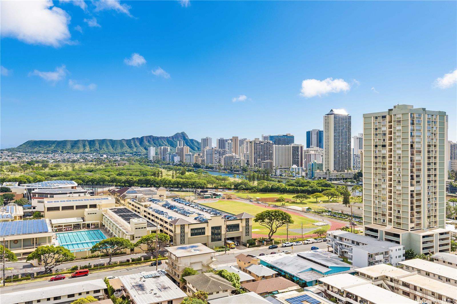 555 University Avenue  Unit 1904