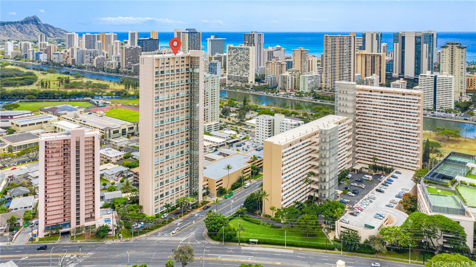555 University Avenue  Unit 1904