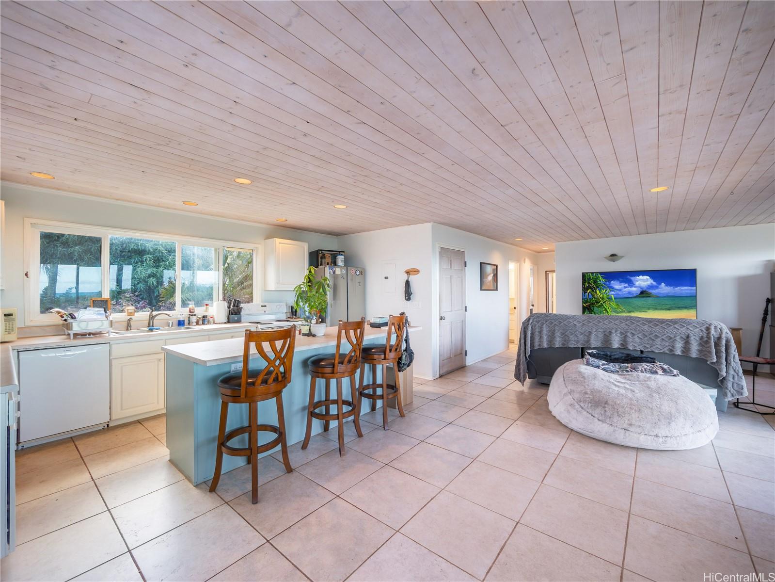 67-333 Kiapoko Place  Unit A