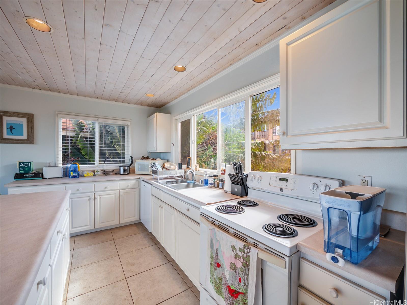67-333 Kiapoko Place  Unit A